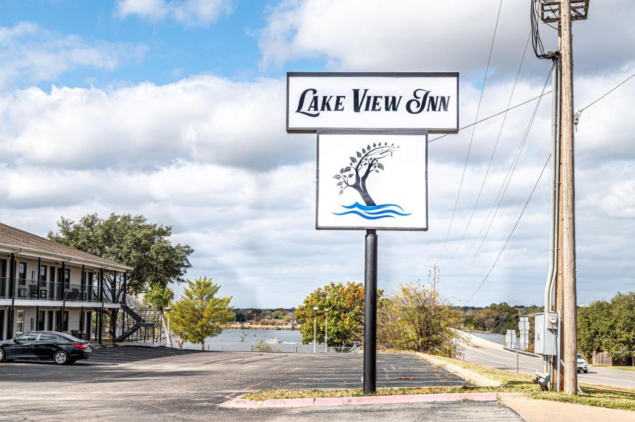 Lake View Inn Granbury Zewnętrze zdjęcie