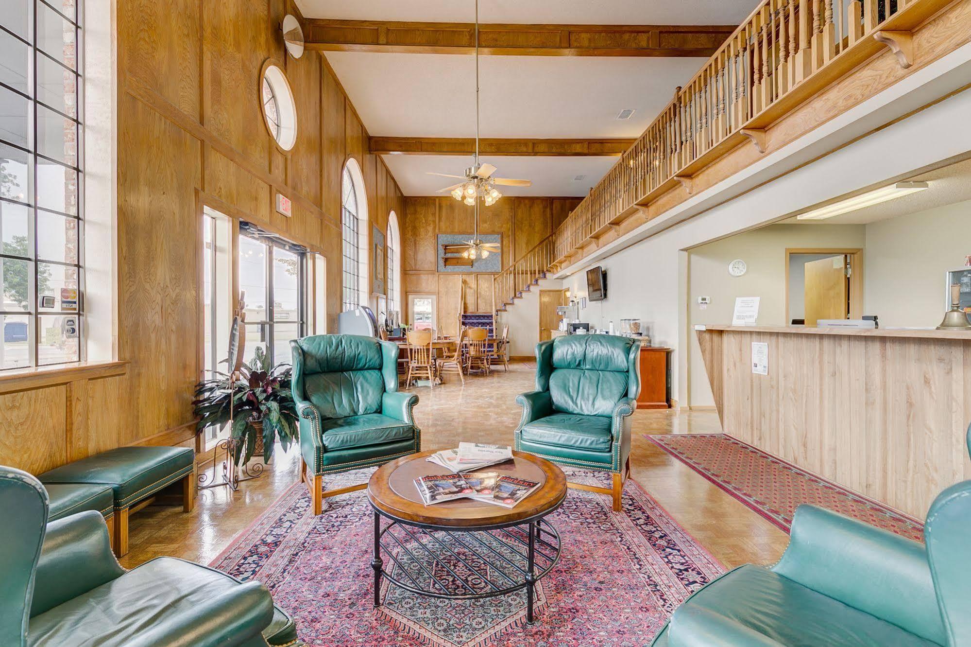 Lake View Inn Granbury Zewnętrze zdjęcie