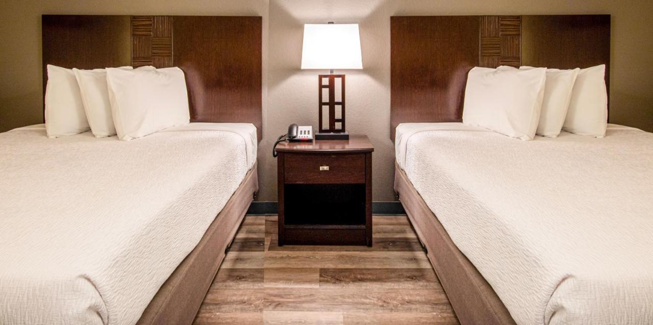 Lake View Inn Granbury Zewnętrze zdjęcie