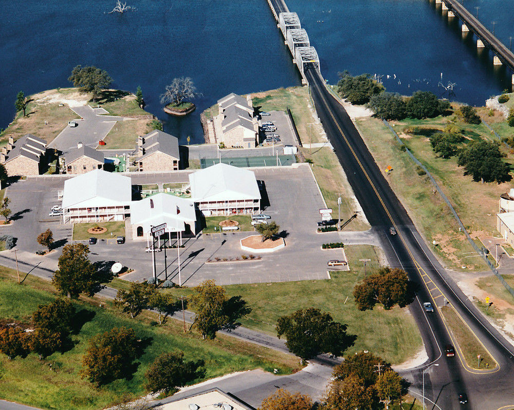Lake View Inn Granbury Zewnętrze zdjęcie